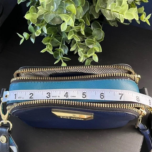 Steve Madden - Picture 5 of 5